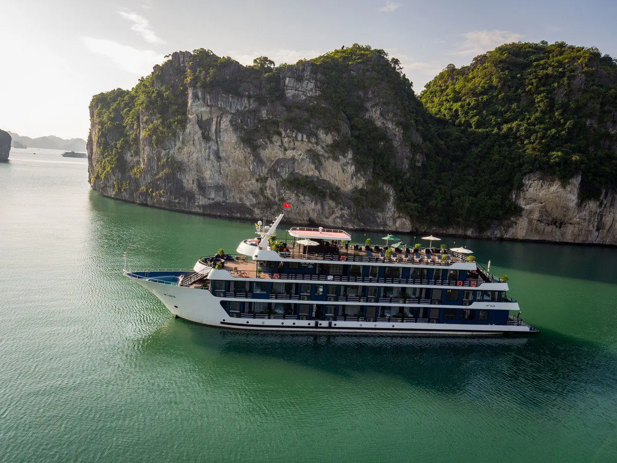 Rosy Cruise photo