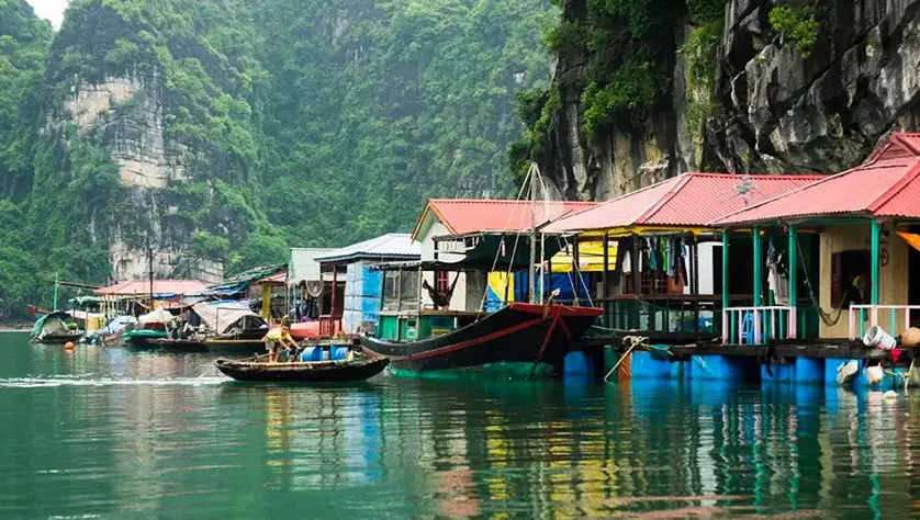 tra bau fishing village
