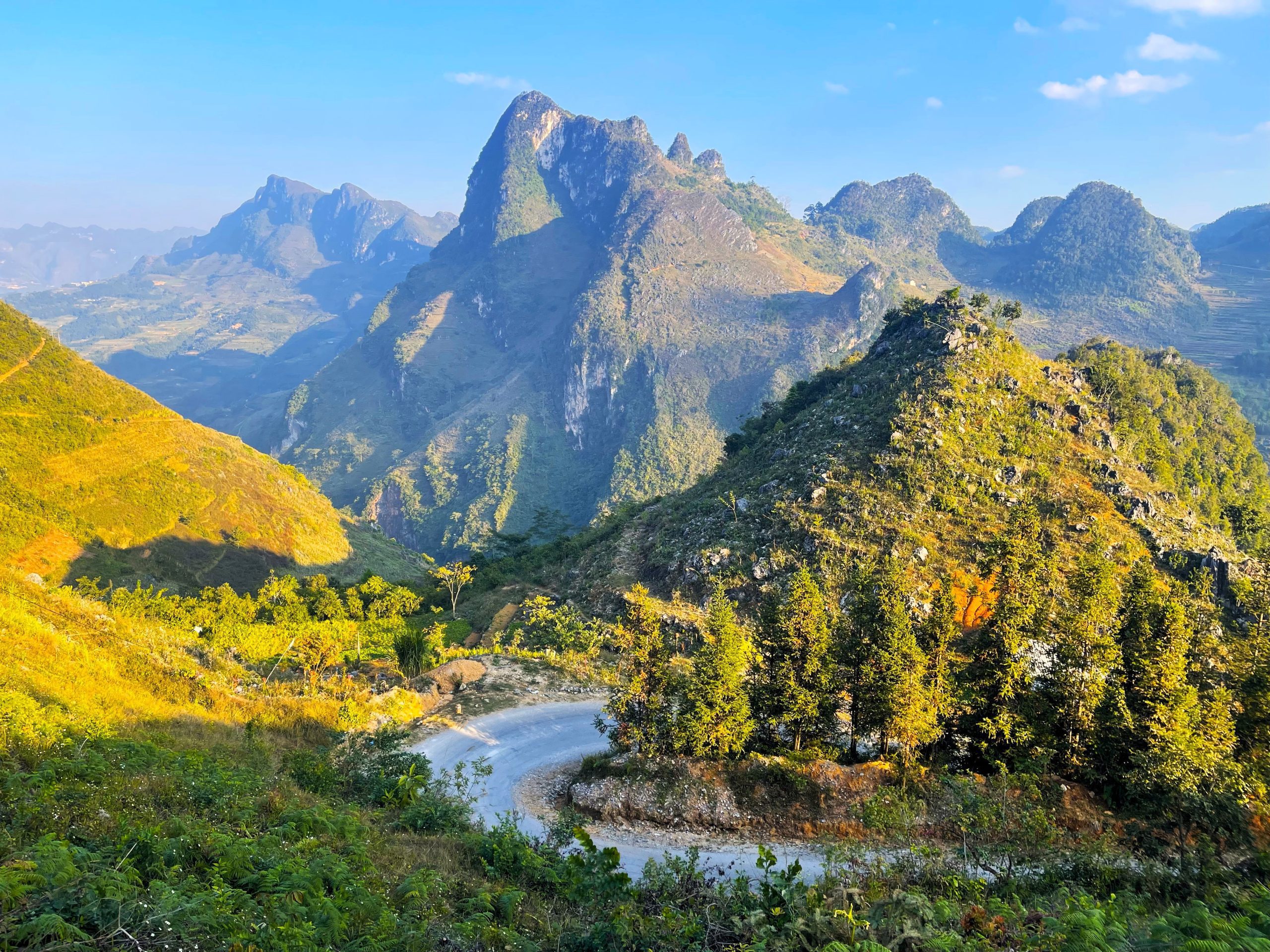 Key Elevation Points Along the Ha Giang Loop Difficulty