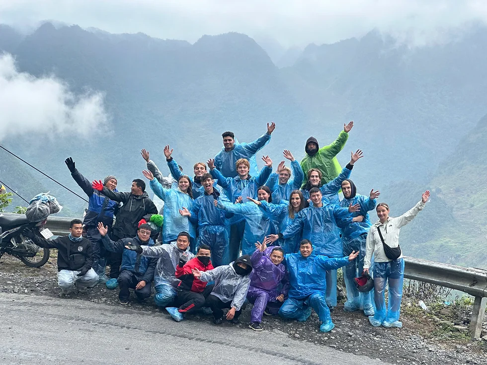 Comparing Group Tours vs. Private in Ha Giang Loop Guided