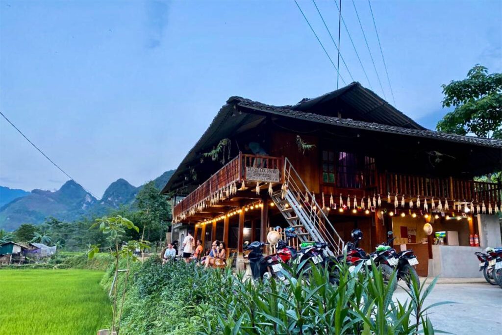 Comparison of Different Types of Homestays in Ha Giang Loop