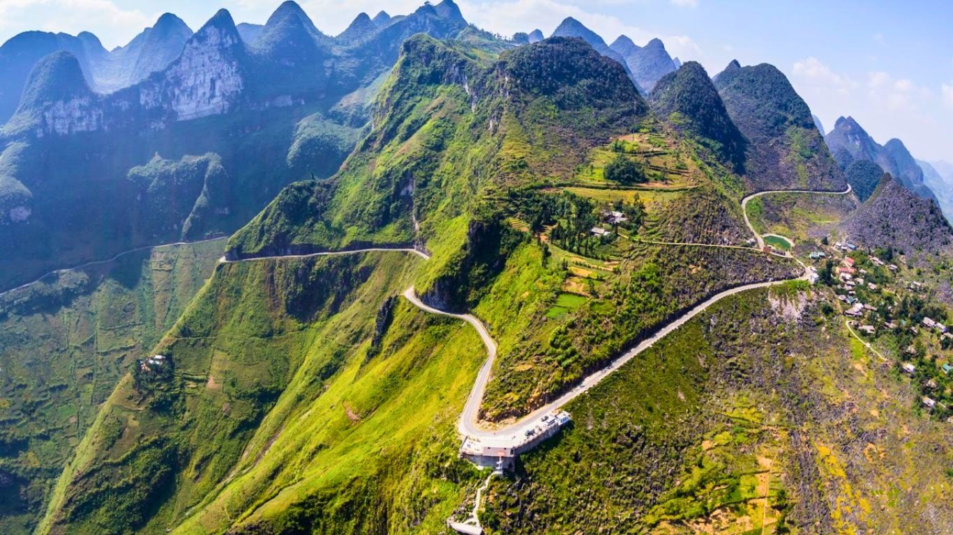 Ha Giang Authentic Homestays Loop