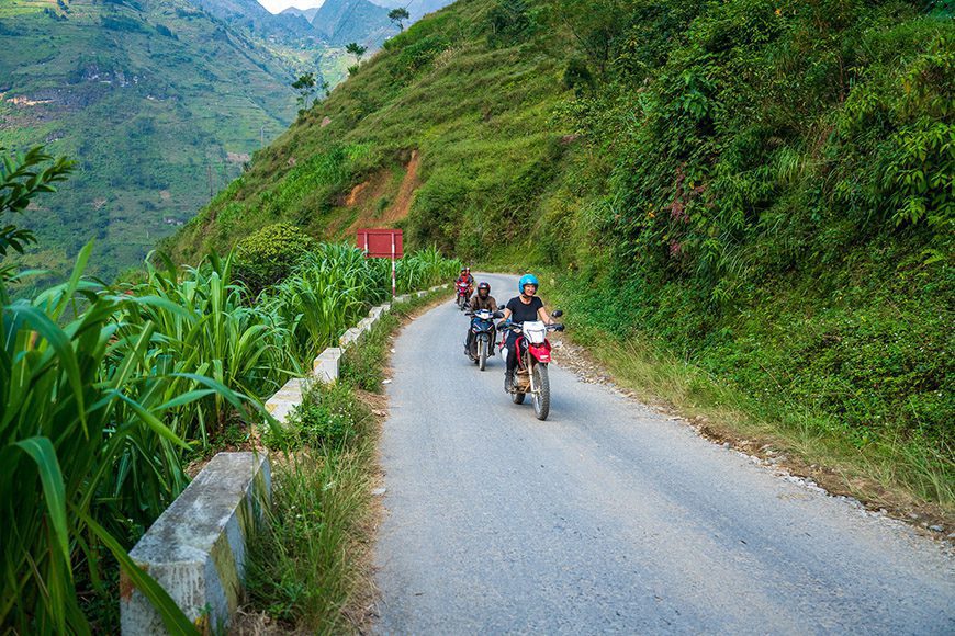 Factors influencing optimal time for ha giang loop schedule