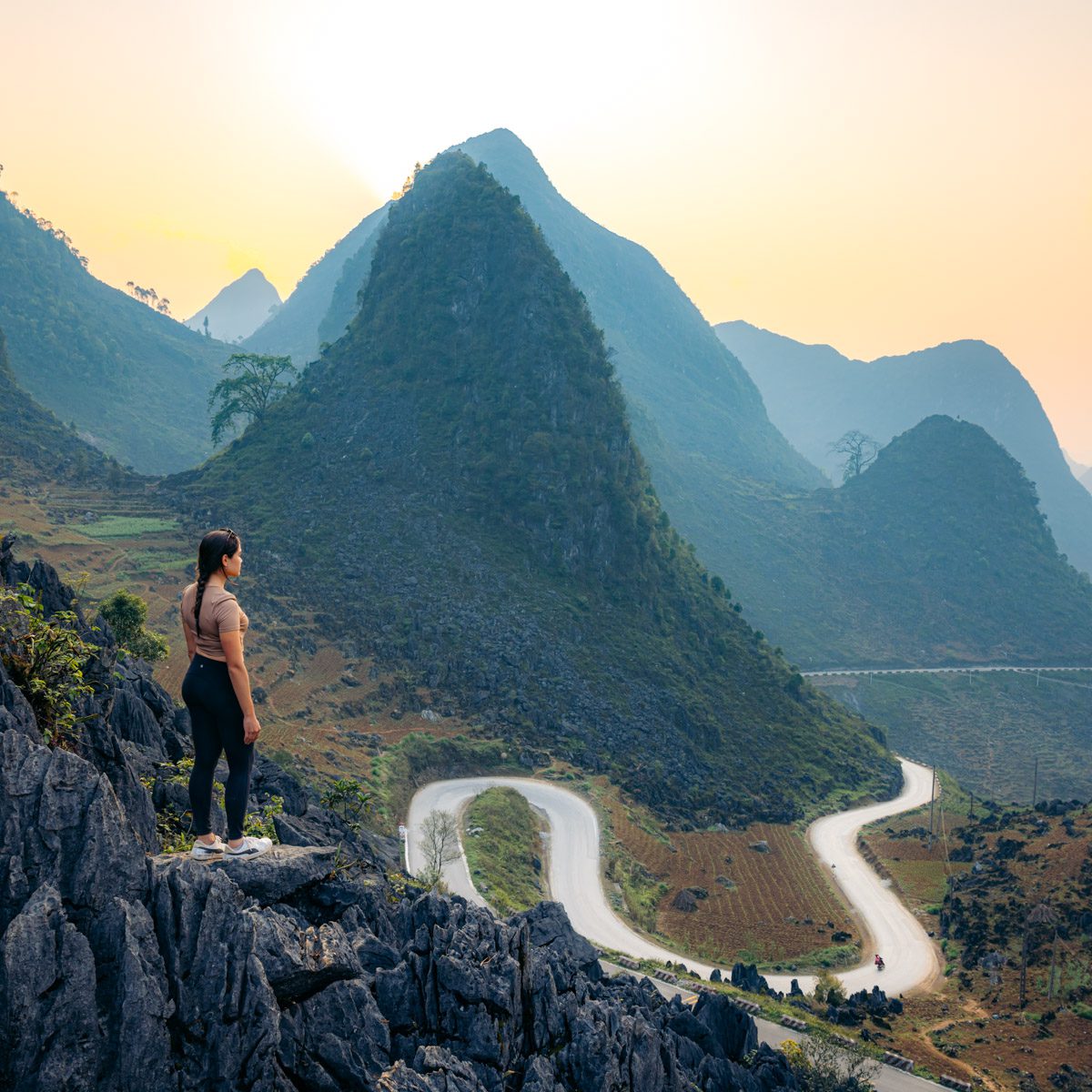 Best time to travel ha giang loop transportation