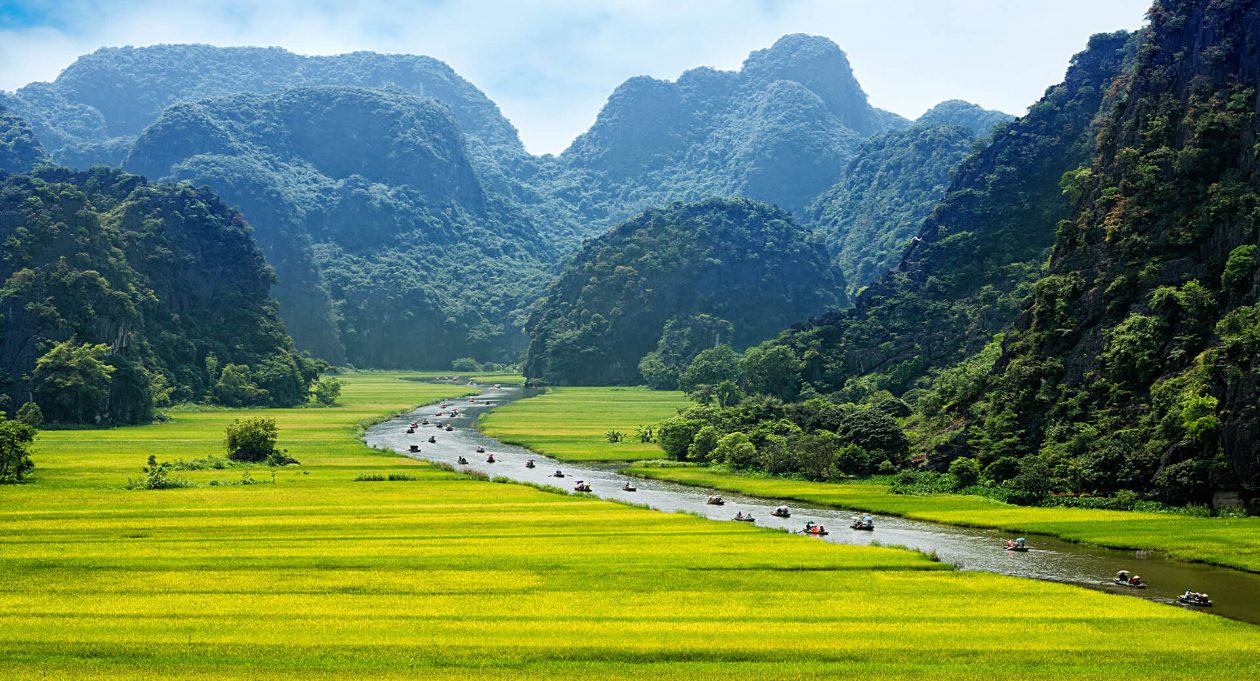 Why choose Ninh Binh for a day trip? trip
