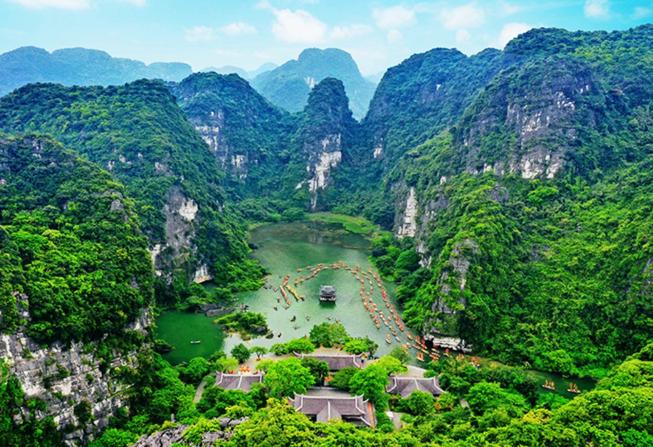 What are the top attractions in Ninh Binh? binh day trip