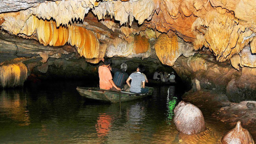 Cultural significance of the Ninh Binh grottos caves