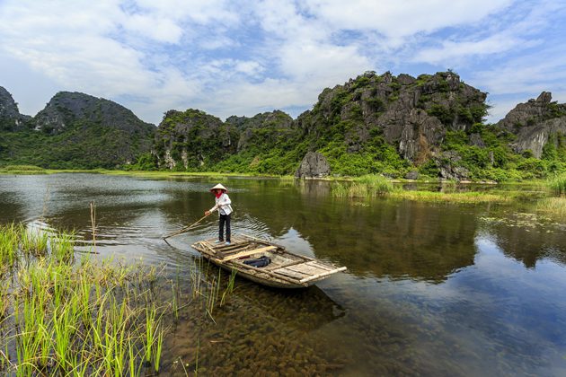 ninh binh scenic viewpoints,best viewpoints ninh binh,ninh binh photography spots,scenic vistas ninh binh,viewpoints for sunset ninh binh,nature photography ninh binh
