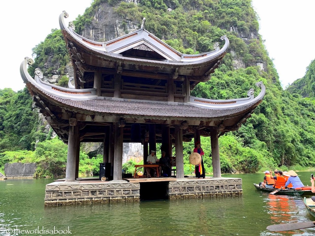 Tran An Pagoda Ninh Binh Temples