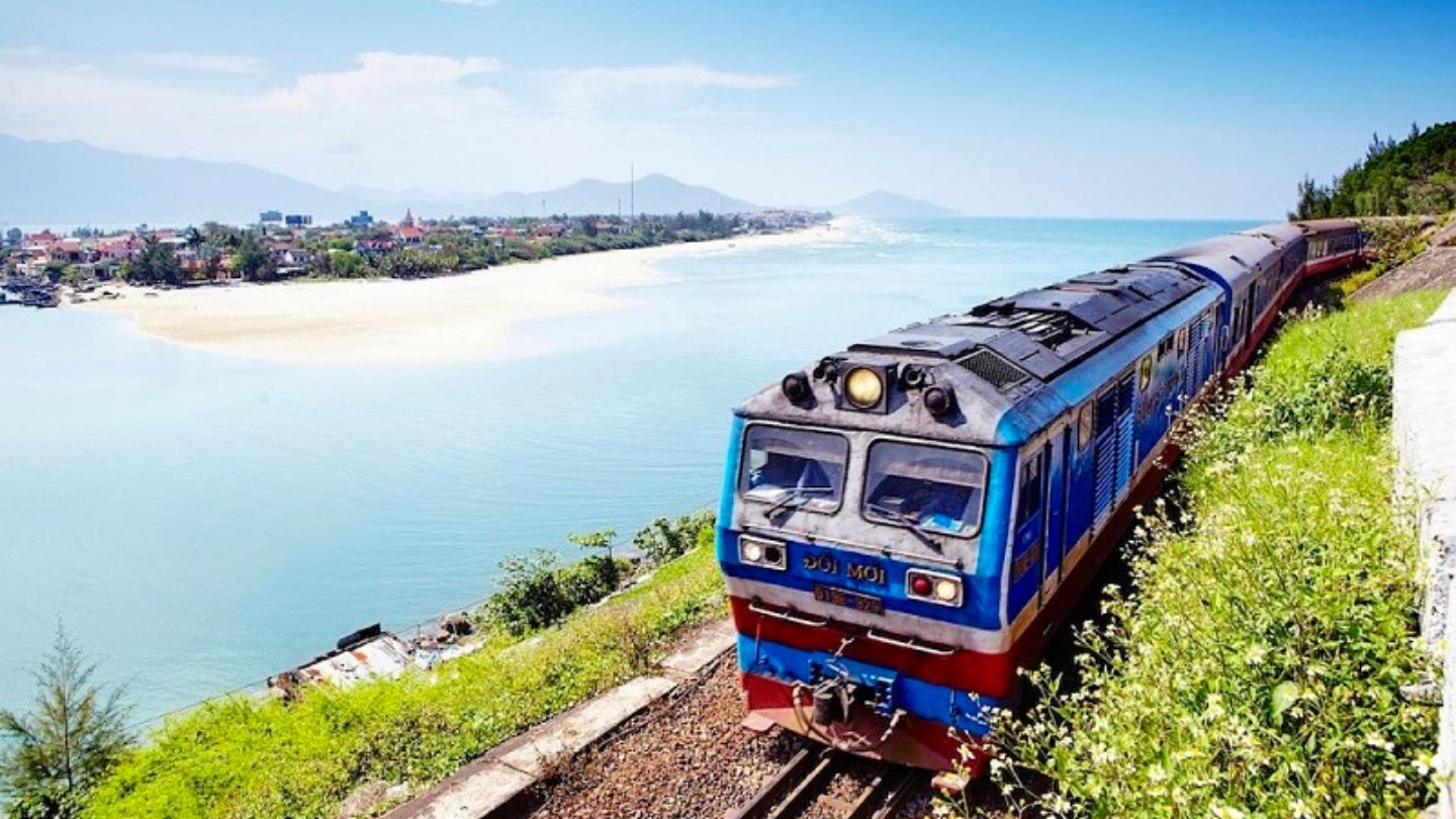 Transportation options to ninh binh travel