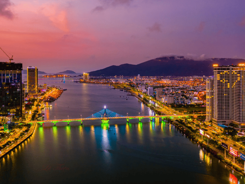Han River at Da Nang tours