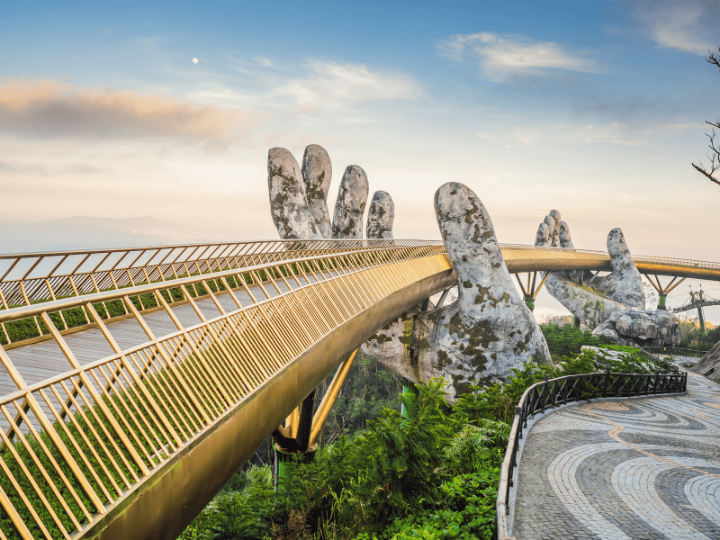 Golden Bridge in Da Nang tours